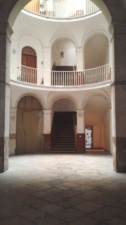 Comfort As Usual Bari Exterior foto
